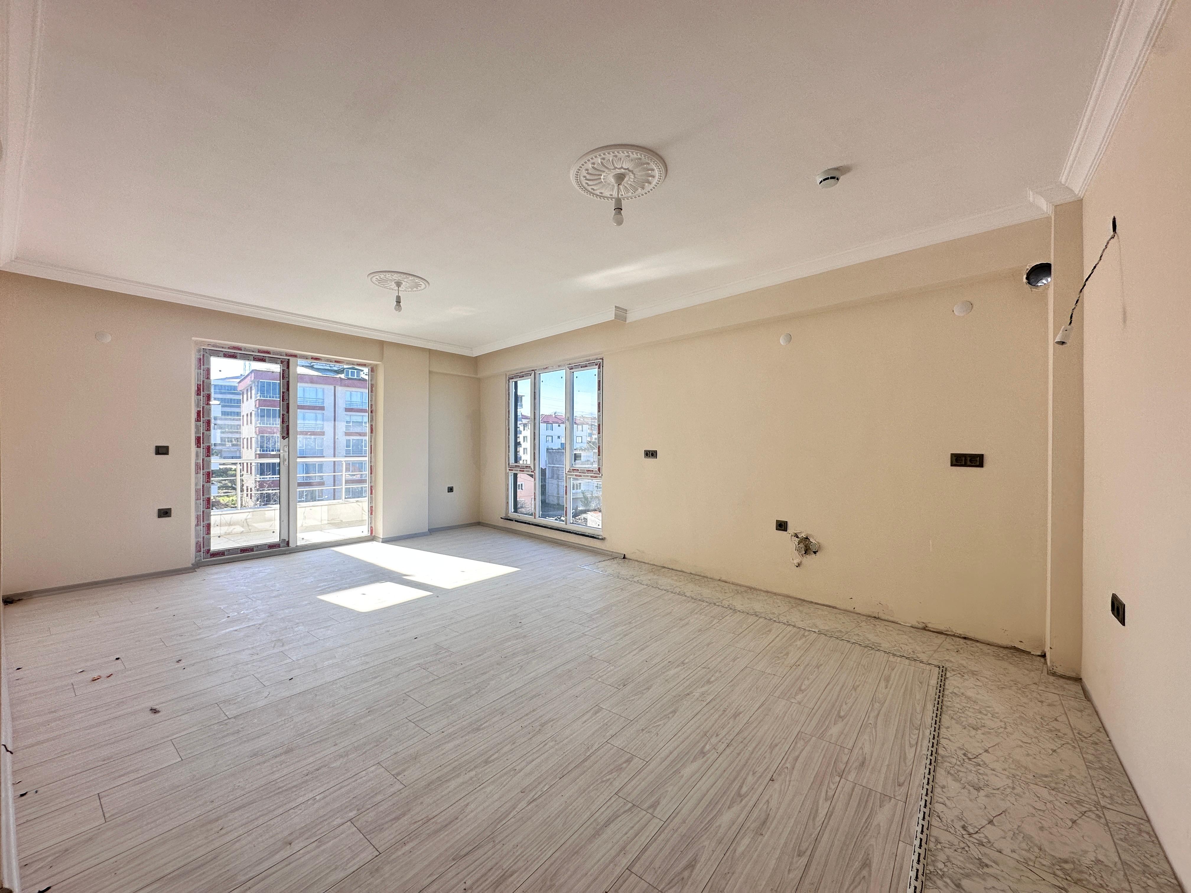 MABEL GAYRİMENKUL BAHÇELİEVLER.MH GÜZEL DENİZ MANZARALI DAİRE